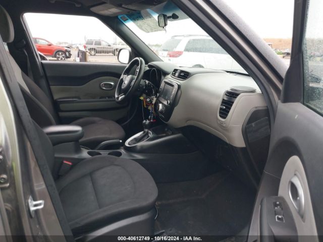 KNDJN2A29K7652210 KIA Soul