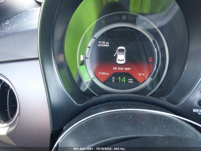 Fiat 500E BATTERY ELECTRIC 2016 3C3CFFGE0GT229361 Image 13