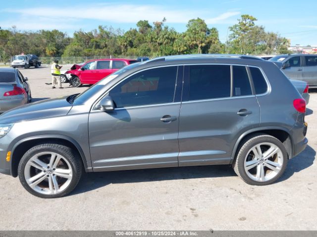 WVGBV3AX1EW097118 Volkswagen Tiguan R-line