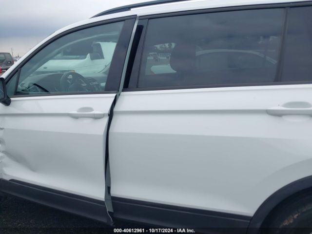 3VV1B7AX7JM088080 Volkswagen Tiguan 2.0t S