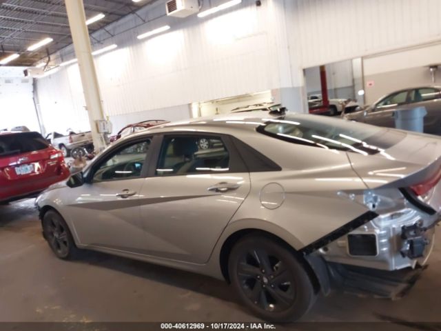 5NPLS4AG5MH040934 Hyundai ELANTRA SEL