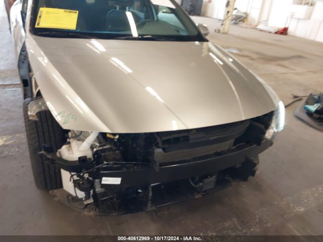 5NPLS4AG5MH040934 Hyundai ELANTRA SEL