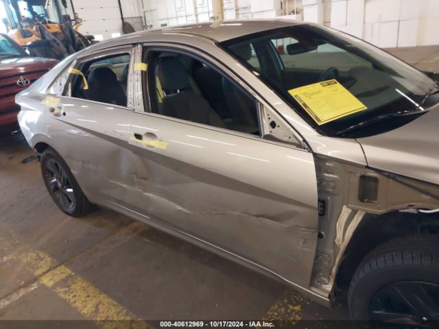 5NPLS4AG5MH040934 Hyundai ELANTRA SEL