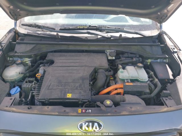 KNDCB3LC3H5054731 KIA NIRO LX