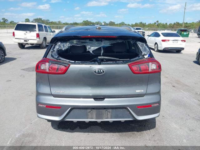 KNDCB3LC3H5054731 KIA NIRO LX