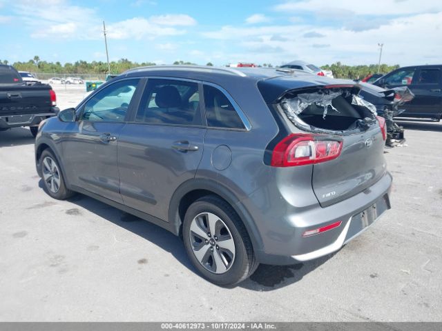 KNDCB3LC3H5054731 KIA NIRO LX