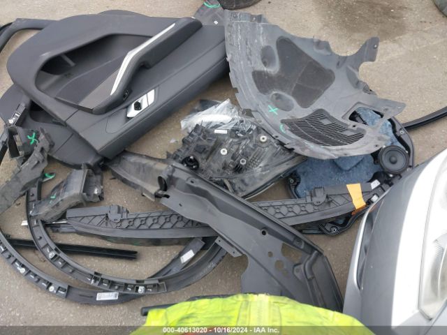 5UXCR4C06L9C25109 BMW X5 Sdrive40i