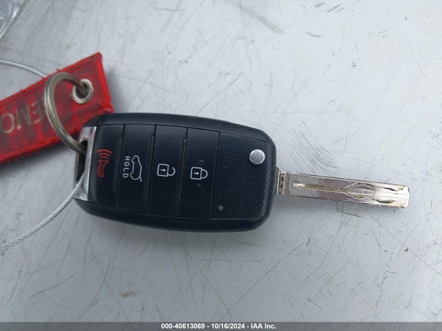 KIA SORENTO LX 2015 5XYKT4A6XFG646384 Image 11