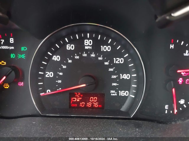 KIA SORENTO LX 2015 5XYKT4A6XFG646384 Image 15