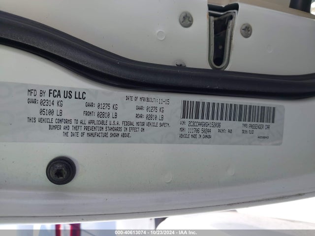 Chrysler 300 Anniversary Edition 2016 2C3CCAAG0GH152036 Image 9