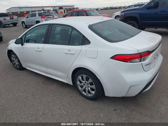 Toyota COROLLA LE 2022 5YFEPMAE1NP329712 Image 3