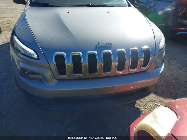 1C4PJMAB2GW121915 Jeep Cherokee Sport
