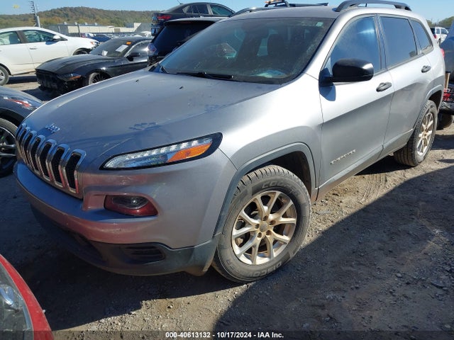 1C4PJMAB2GW121915 Jeep Cherokee Sport