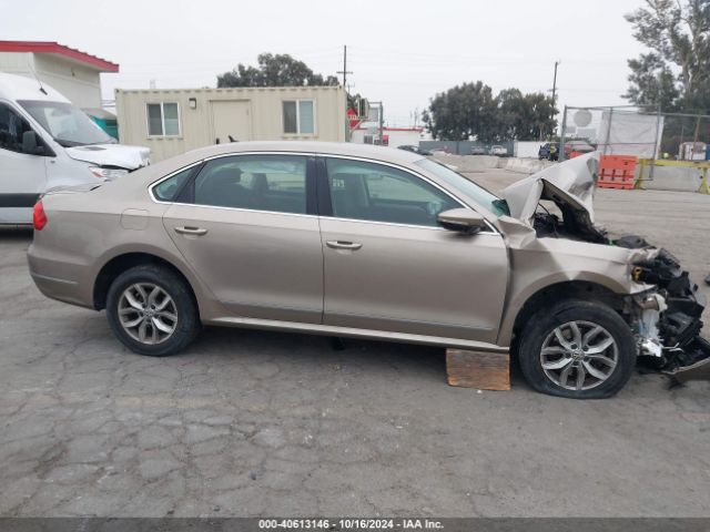 1VWAT7A35GC039315 Volkswagen Passat 1.8t S
