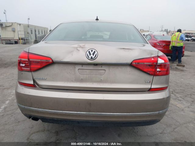 1VWAT7A35GC039315 Volkswagen Passat 1.8t S