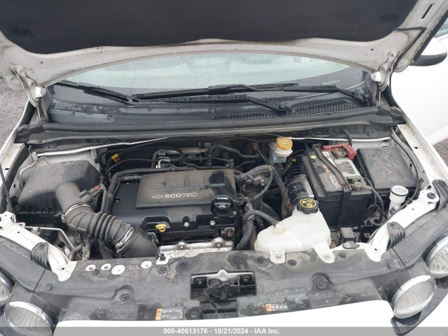 Chevrolet Sonic Ltz Auto 2014 1G1JE6SB6E4201966 Image 10