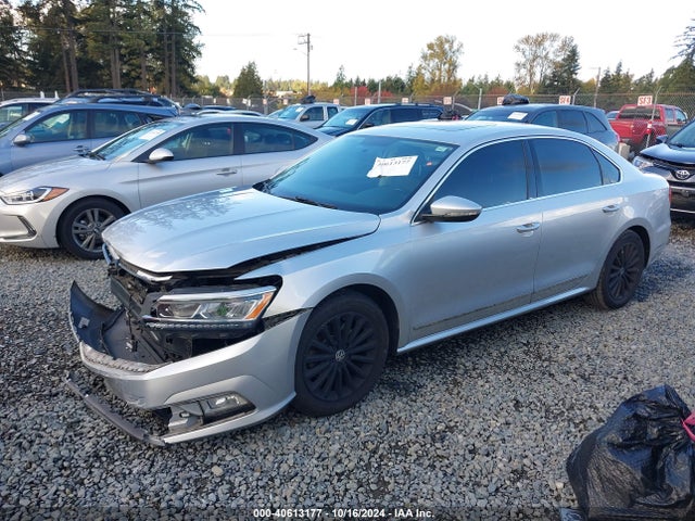 1VWBS7A33GC055679 Volkswagen Passat 1.8t Se