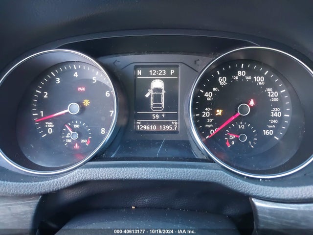 1VWBS7A33GC055679 Volkswagen Passat 1.8t Se