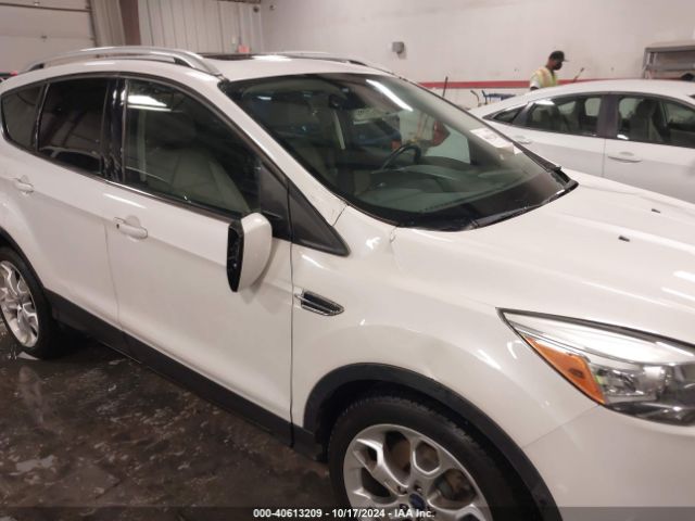 1FMCU9JX5GUB82536 Ford Escape Titanium