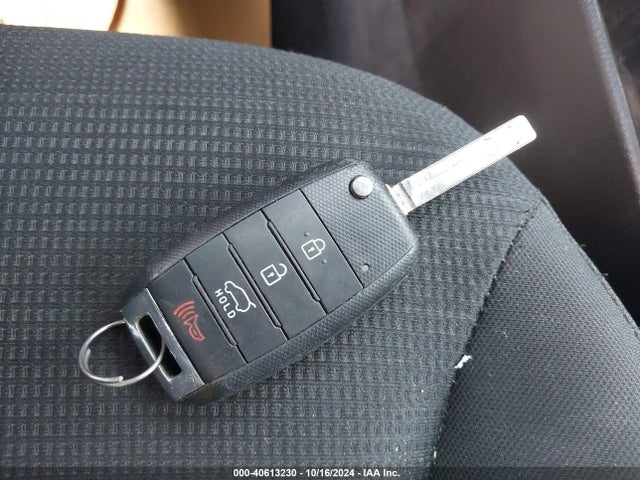KIA SORENTO LX 2015 5XYKT4A60FG611286 Image 11