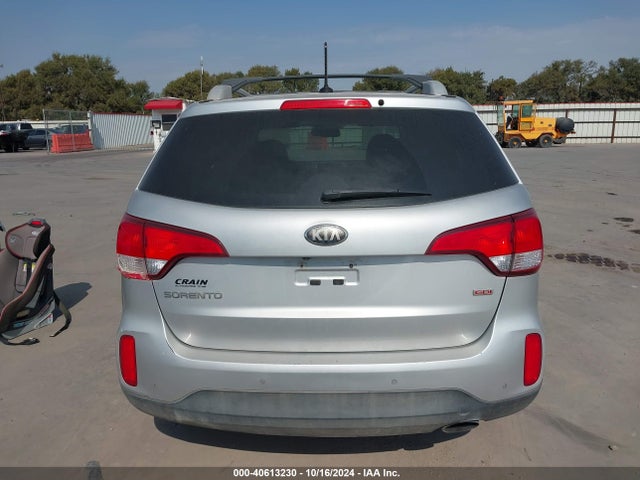 KIA SORENTO LX 2015 5XYKT4A60FG611286 Image 16