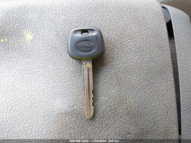 4T1BF1FK8EU782825 Toyota CAMRY L
