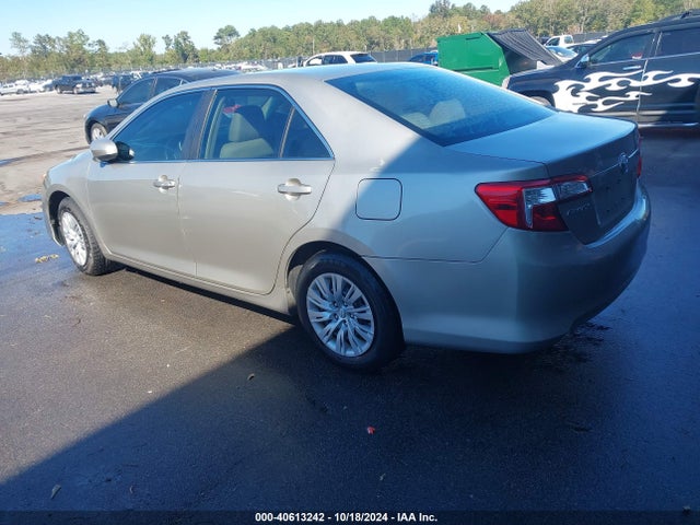 4T1BF1FK8EU782825 Toyota CAMRY L