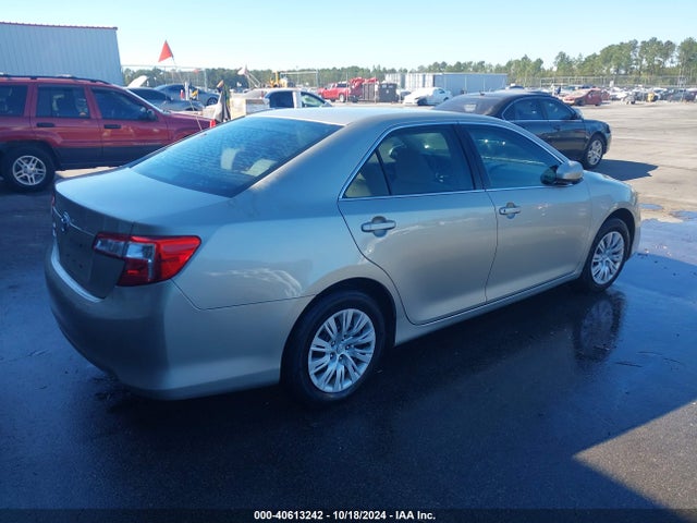 4T1BF1FK8EU782825 Toyota CAMRY L