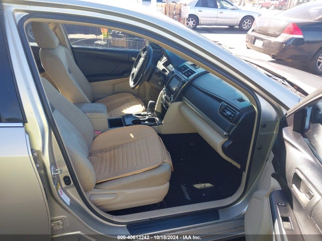 4T1BF1FK8EU782825 Toyota CAMRY L