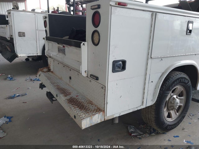40613323 :رقم المزاد ، 3C6TR4HTXHG763246 vin ، 2017 Ram 2500 Tradesman  4x2 8' Box مزاد بيع