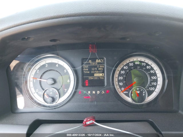 RAM 2500 Tradesman  4x2 8' Box 2018 3C7WR4HJ9JG169535 Image 16
