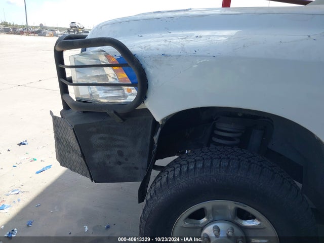 RAM 2500 Tradesman  4x2 8' Box 2018 3C7WR4HJ3JG172690 Image 22