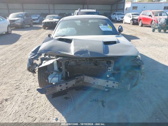 2C3CDZBT3JH288370 Dodge Challenger R/t
