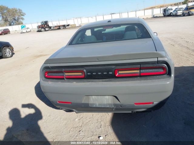 2C3CDZBT3JH288370 Dodge Challenger R/t