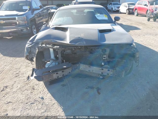 2C3CDZBT3JH288370 Dodge Challenger R/t