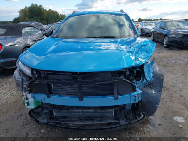 KL77LJEP0SC028350 Chevrolet Trax Fwd 2rs