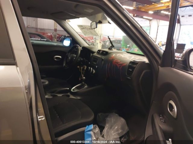 KNDJN2A21G7339871 KIA Soul