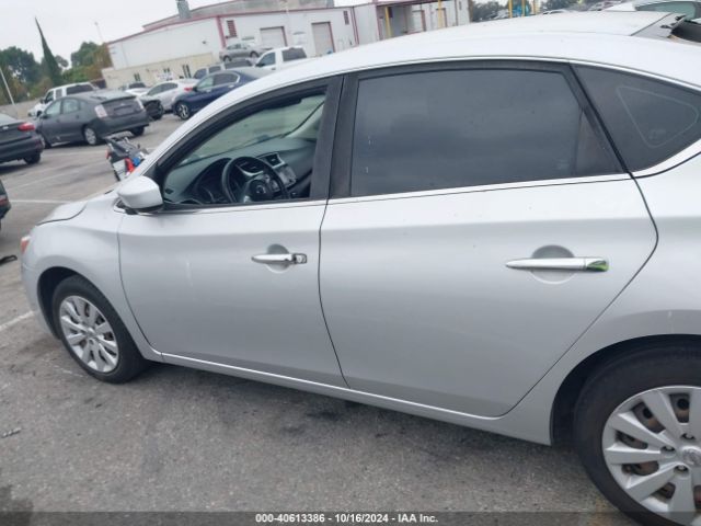 3N1AB7AP0HY403872 Nissan SENTRA SV