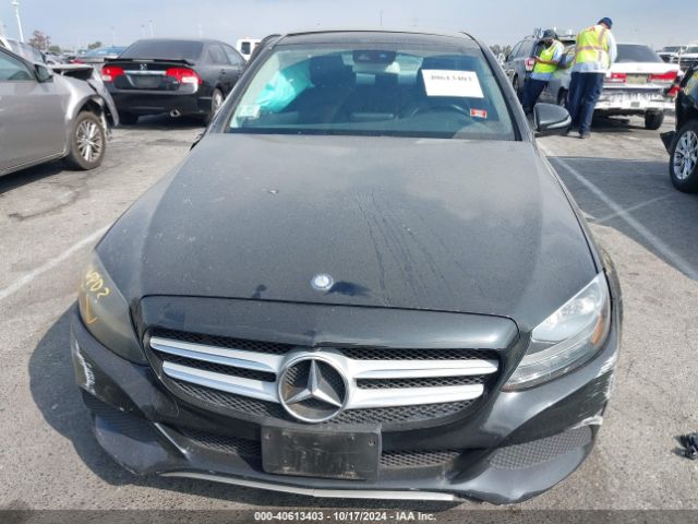 55SWF4JB0HU201909 Mercedes-Benz C 300 Luxury/sport