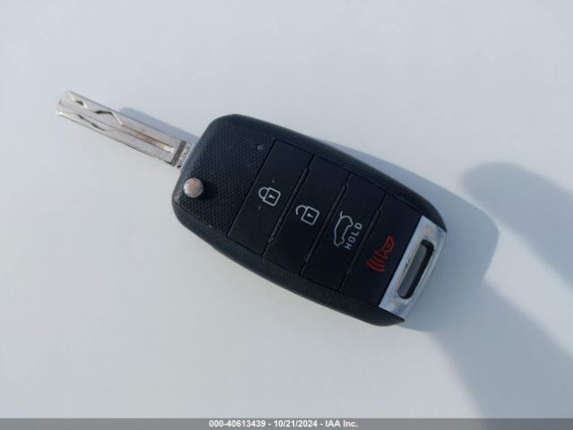 KNDJN2A20F7169095 KIA Soul