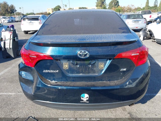 Toyota COROLLA SE 2018 5YFBURHE9JP833790 Image 16