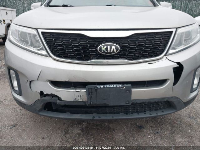 5XYKT3A65EG474144 KIA SORENTO LX