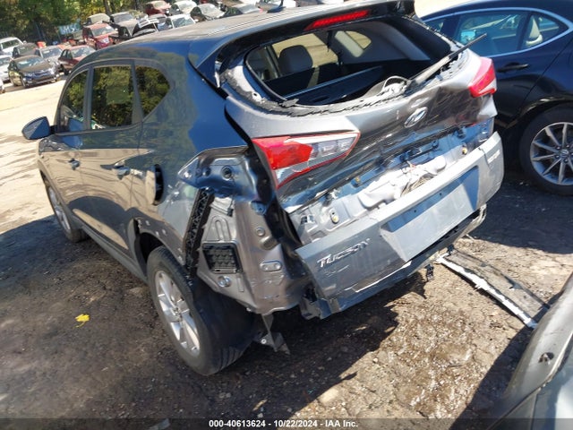 Hyundai TUCSON SE 2017 KM8J23A47HU525557 Image 3