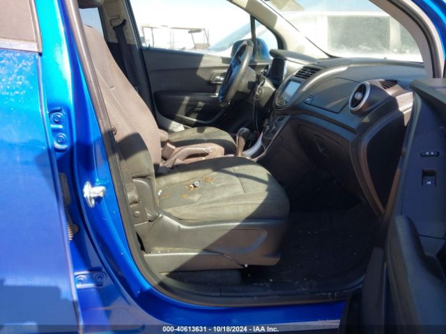 KL7CJRSB0FB196903 Chevrolet Trax Lt