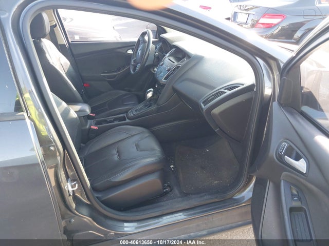 Ford FOCUS SE 2015 1FADP3F28FL299564 Image 5