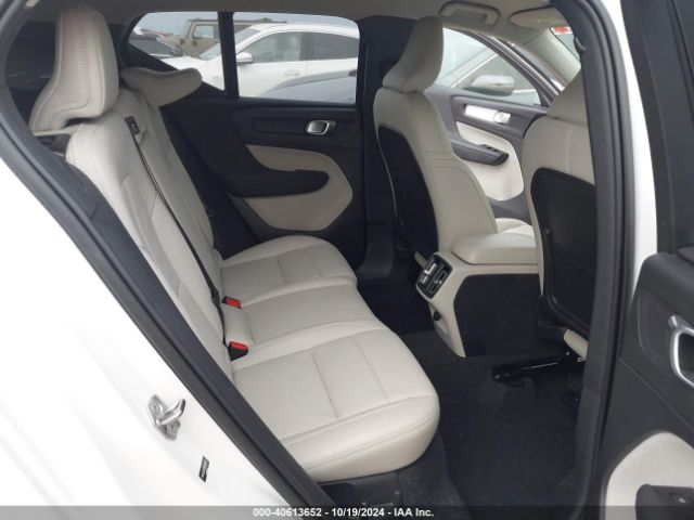 YV4AC2HK0M2490363 Volvo Xc40 T4 Momentum