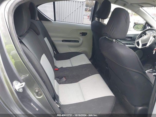 JTDKDTB37E1567930 Toyota Prius C Two