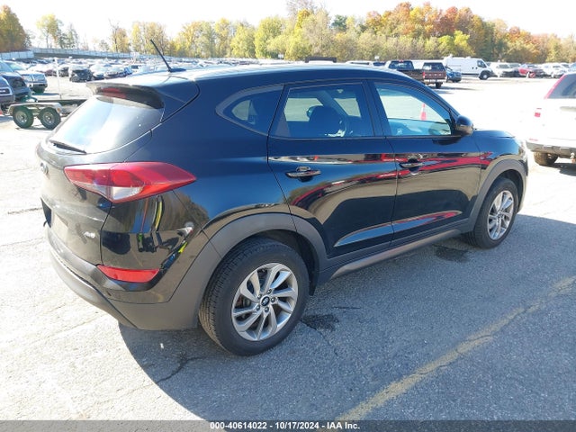 Hyundai TUCSON SE 2016 KM8J3CA44GU076429 Image 4
