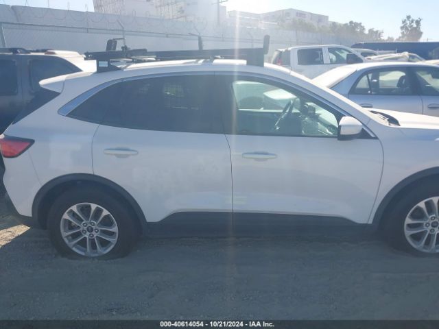 1FMCU0G62LUB44847 Ford ESCAPE SE