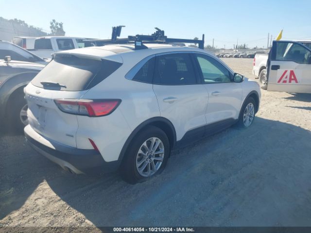 1FMCU0G62LUB44847 Ford ESCAPE SE